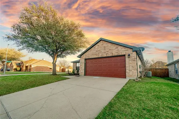 13017 Fencerow Road, Fort Worth, TX 76244