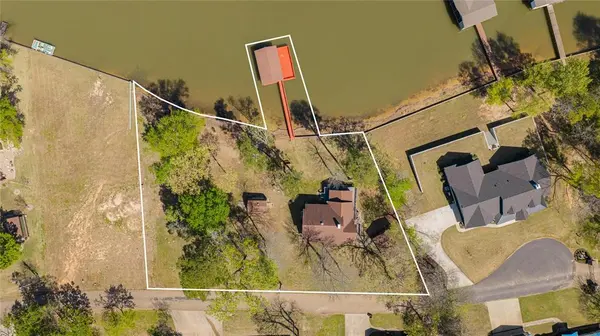 343 County Road 2938 N, Pittsburg, TX 75686