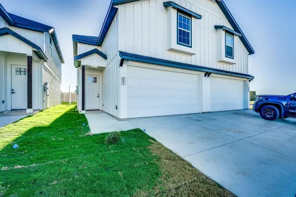 912 Cooksey Court #A, Grandview, TX 76050