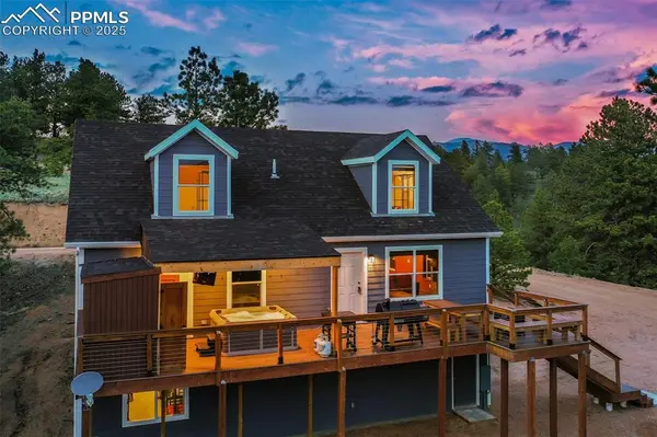 17 Red Cloud CIR, Cripple Creek, CO 80813