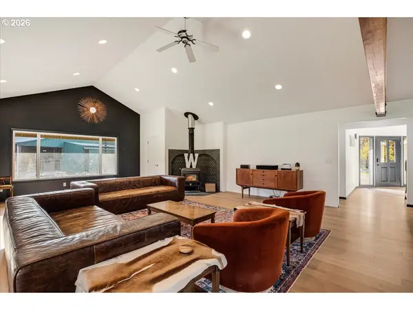 13492 S Warnock, Oregon City, OR 97045