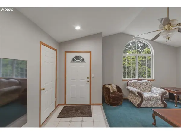 29920 BARTELS CREEK DR, Lebanon, OR 97355