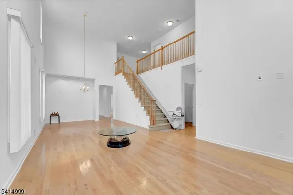 1 Paine Way, Franklin Twp., NJ 08873