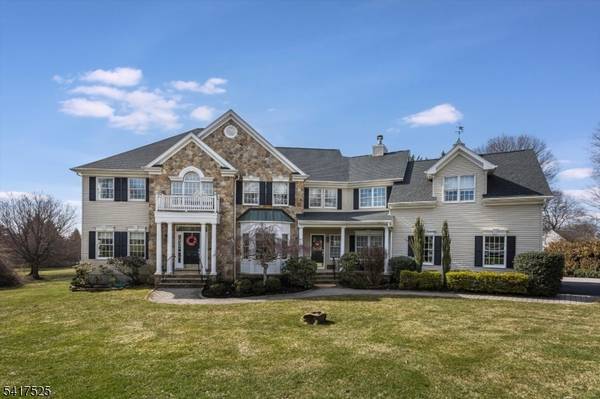 6 MacDougall Ct, Chester Boro, NJ 07930