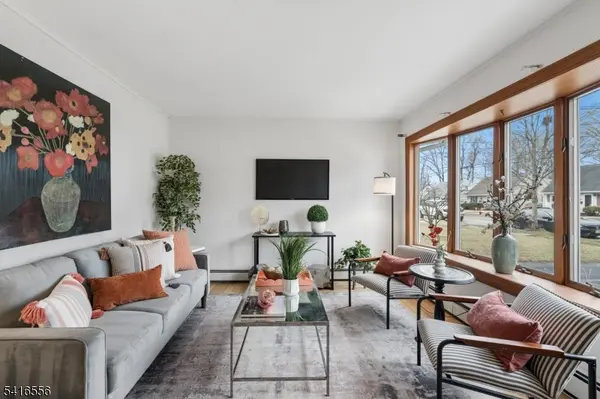 13 Central Ave, Pompton Lakes Boro, NJ 07442