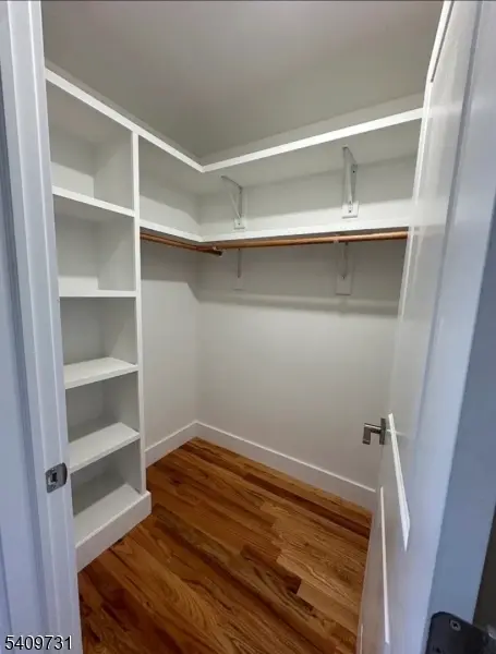 319 Renner Ave, Newark City, NJ 07112