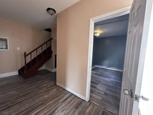 748 Trumbull St #2, Elizabeth City, NJ 07201