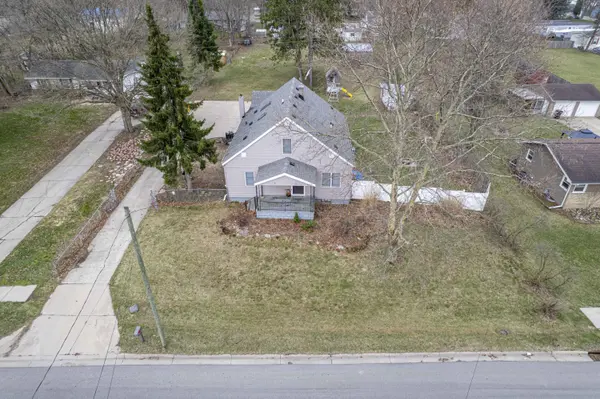 904 60th ST SE, Gaines Twp, MI 49508