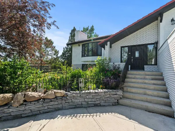 434205 32 ST E, Rural Foothills County, AB T1S 7B7