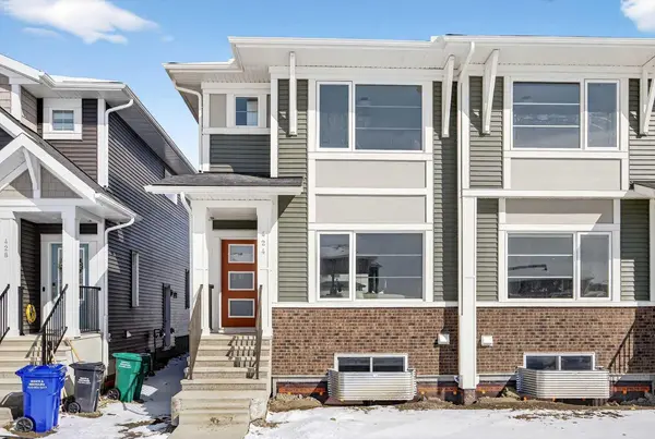 424 Fireside DR, Cochrane, AB T4C3E1