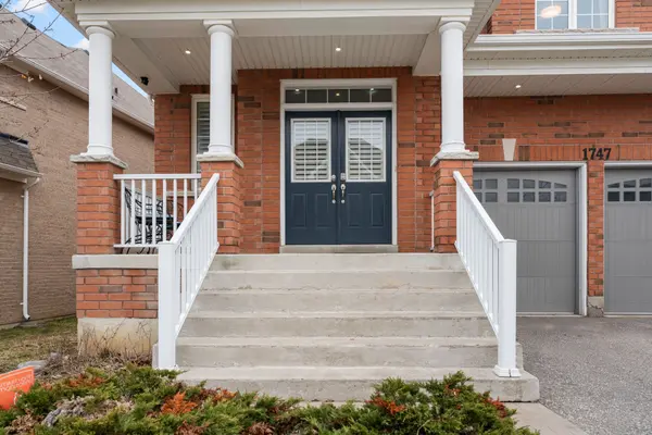 1747 Goldsmith DR, Oshawa, ON L1K 0R3