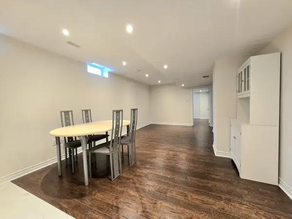 51 Braden WAY, Vaughan, ON L4H 2W6