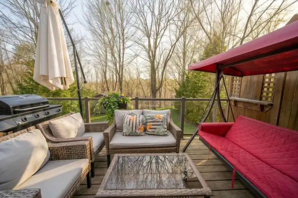 44 Skywood DR, Richmond Hill, ON L4E 4L2