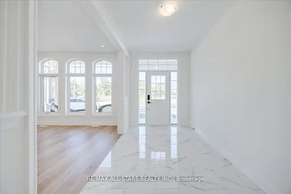 59 Stadacona AVE, Georgina, ON L0E 1R0