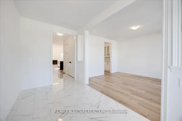 59 Stadacona AVE, Georgina, ON L0E 1R0