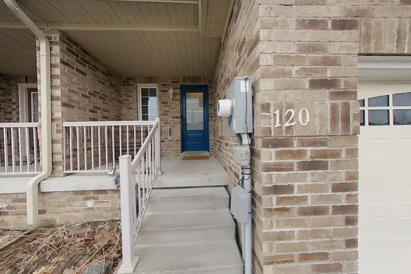 120 Stonemount CRES, Essa, ON L0M 1B4