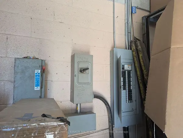 25 Saunders RD #9, Barrie, ON L4N 9A7