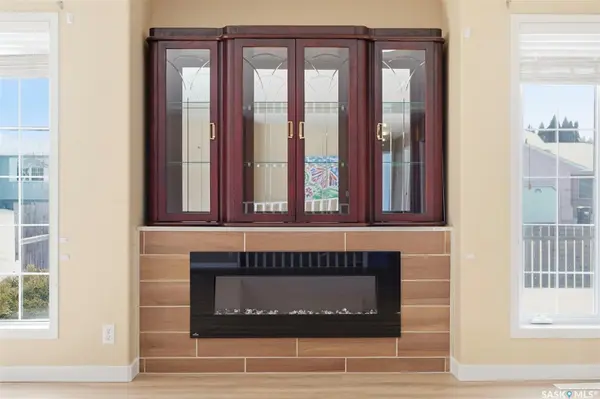 126 Hall CRESCENT, Saskatoon, SK S7L 7G6