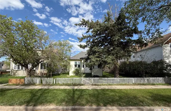 269 2nd AVENUE NE, Swift Current, SK S9H 2C9