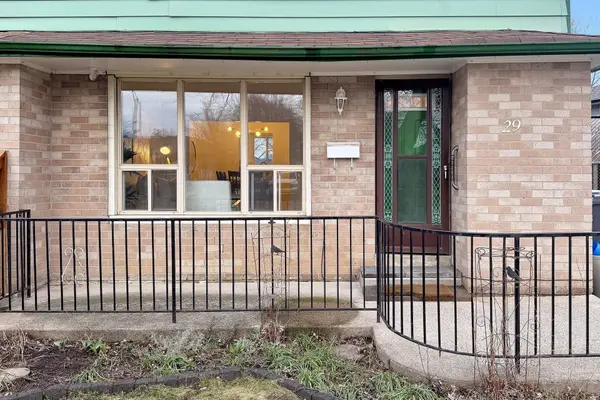 29 Glenmore CRES, Brampton, ON L6S 1H9