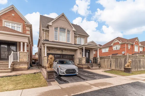 220 Castle Oaks Crossing N/A, Brampton, ON L6P 3X2