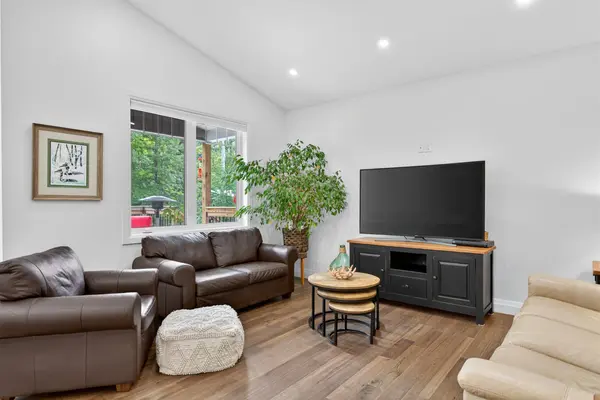 322 Elbow Point RD, Trent Lakes, ON K0L 1J0