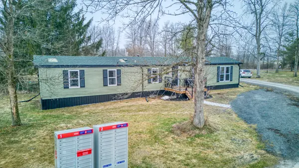 1 Taylor ST, Rideau Lakes, ON K0G 1E0