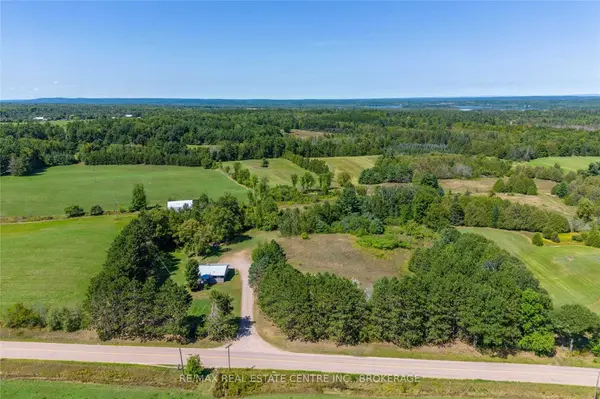 814 Sand RD, Bonnechere Valley, ON K0J 1T0