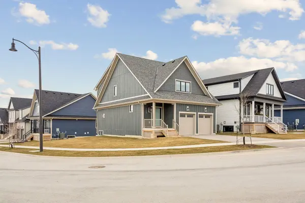 163 Courtland ST, Blue Mountains, ON L9Y 5L7