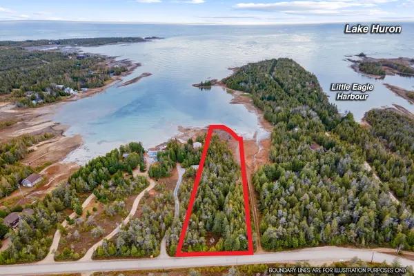 660 Dorcas Bay RD, Northern Bruce Peninsula, ON N0H 2R0