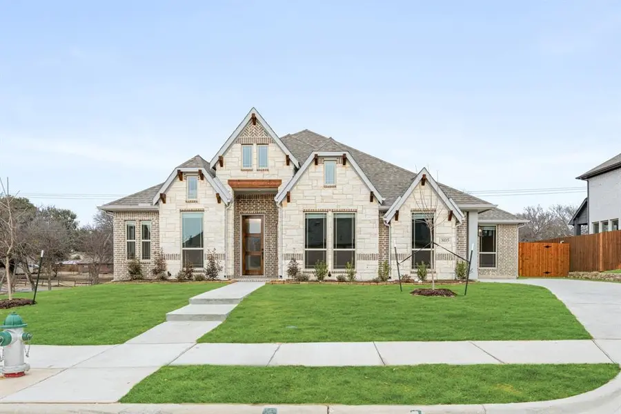 805 Delray Court, Midlothian, TX 76065