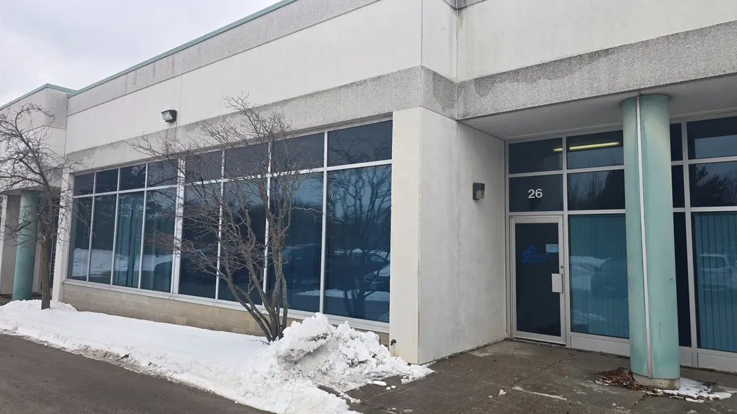 1845 Sandstone MNR #26, Pickering, ON L1W 3X9