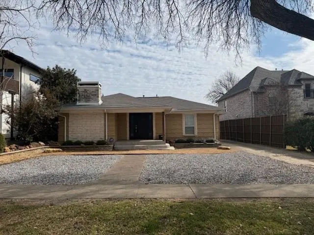 9942 Mixon Drive, Dallas, TX 75220