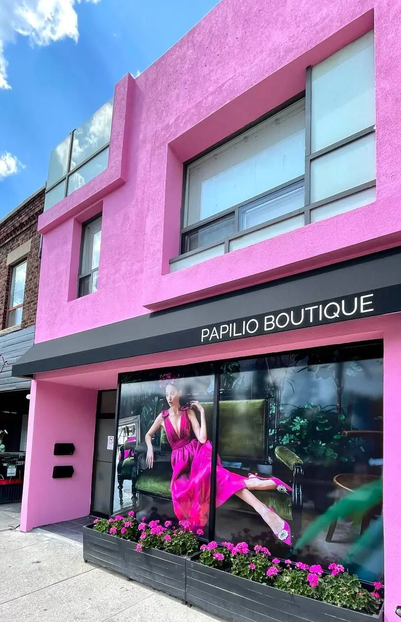 784 St Clair AVE W, Toronto C03, ON M6C 1B6