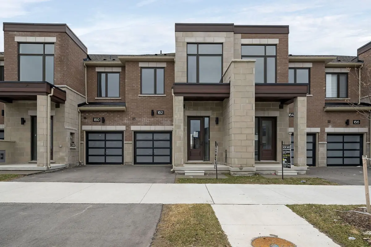 162 Mumbai DR, Markham, ON L3S 3K5