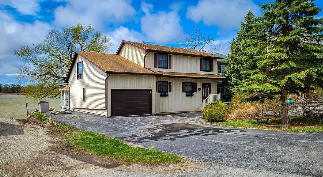 95 Haldimand County 17 RD, Haldimand, ON N1A 2W4