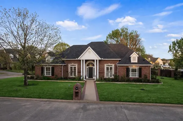 101 Gleneagles Drive, Mount Pleasant, TX 75455