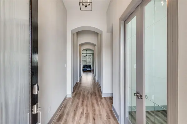 825 Glen Crossing Drive, Celina, TX 75009