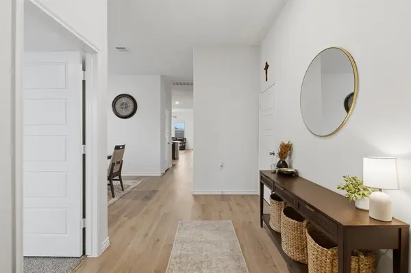 727 Fort Lane, Fate, TX 75189