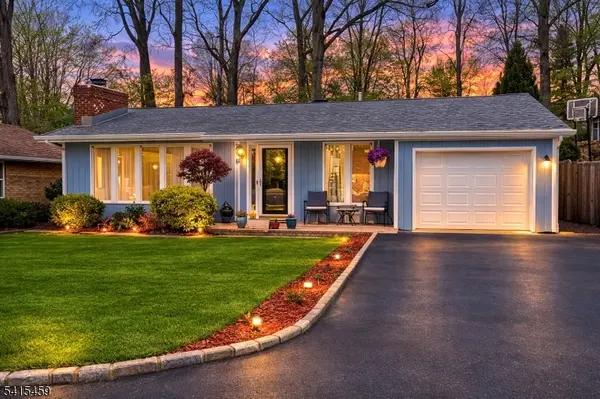 21 Monhegon Ave, Rockaway Twp., NJ 07866