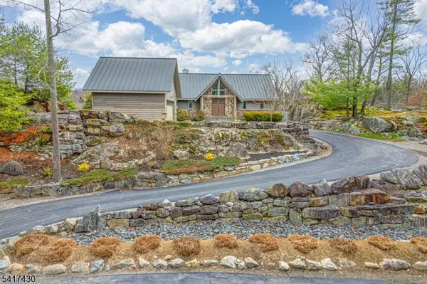 10 Hemlock Ave, Andover Twp., NJ 07860