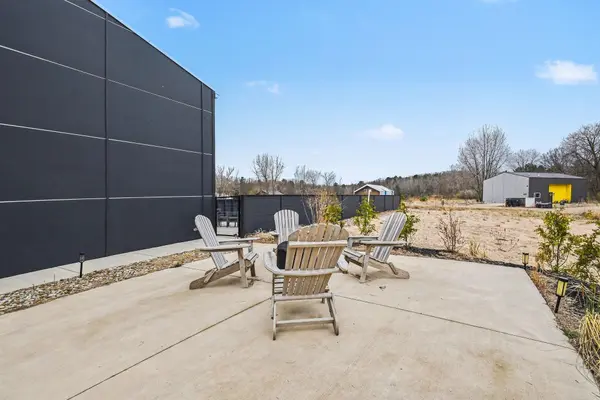 7426 Lake Solis DR, Lake Charter Twp, MI 49127