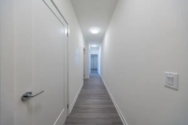 89 Church ST #707, Toronto C08, ON M5C 0B7