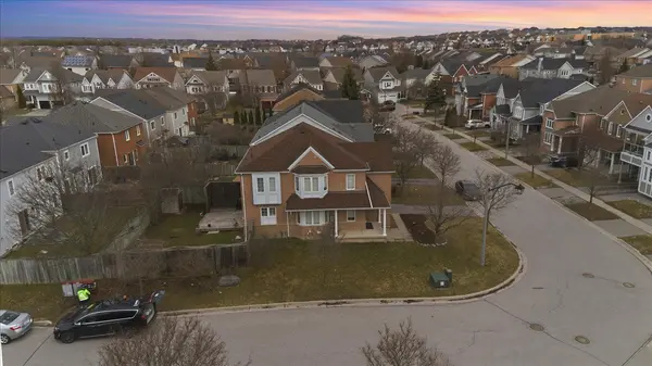 1456 Lyncroft CRES, Oshawa, ON L1K 2P4