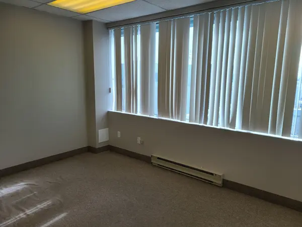 1815 Ironstone MNR ##14B, Pickering, ON L1W 3W9