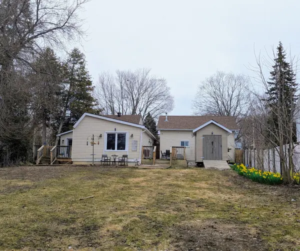 104 Richard ST, Tay, ON L0K 2A0