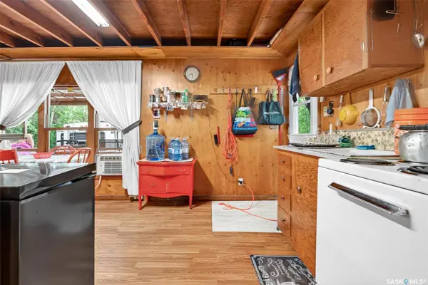 743 Tatanka DRIVE, South Lake, SK S0H 2X0