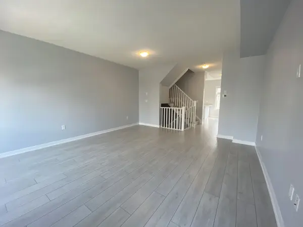 3089 Cherry Blossom Common, Burlington, ON L7M 0H4