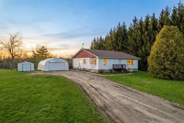 20276 Maple RD,  South Glengarry,  ON K0C 2J0