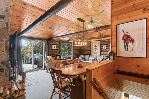 1012 Coulson LN, Highlands East, ON K0M 1R0